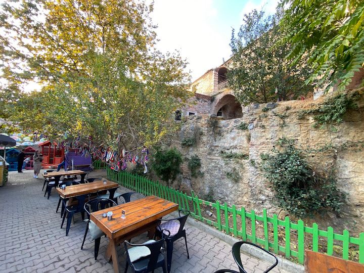 Antik Balat Cafe