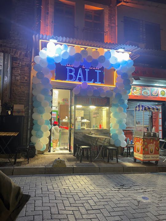 Balat Balık Dürüm Mehmet Emin Usta