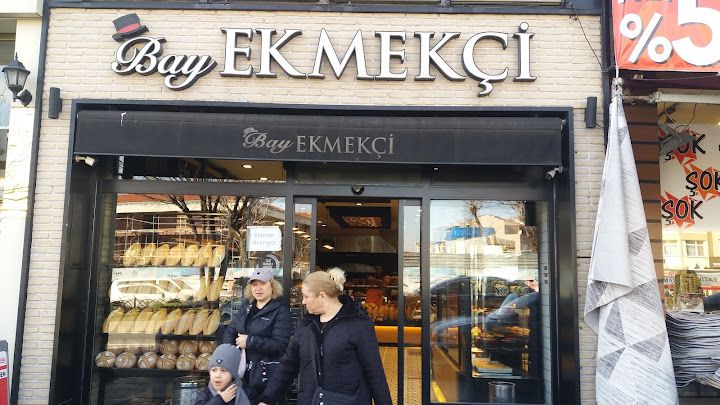 Bay Ekmekçi