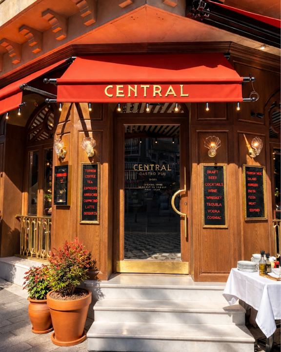Central Gastro Pub by Faros