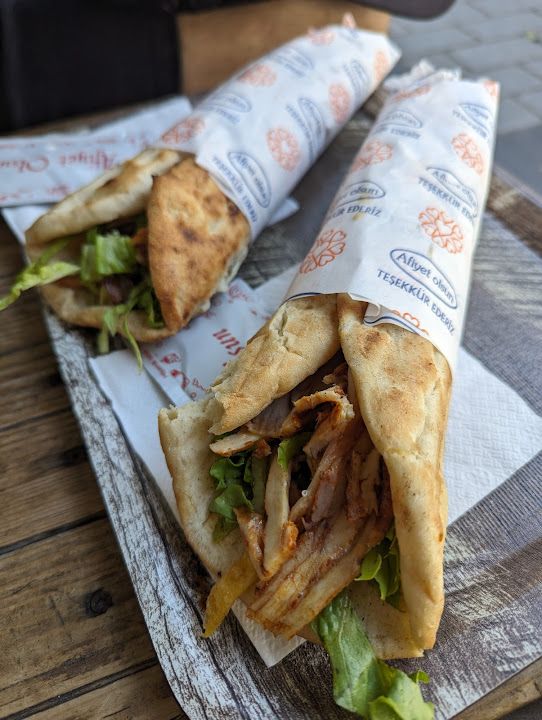 Çeşme Döner Büfe