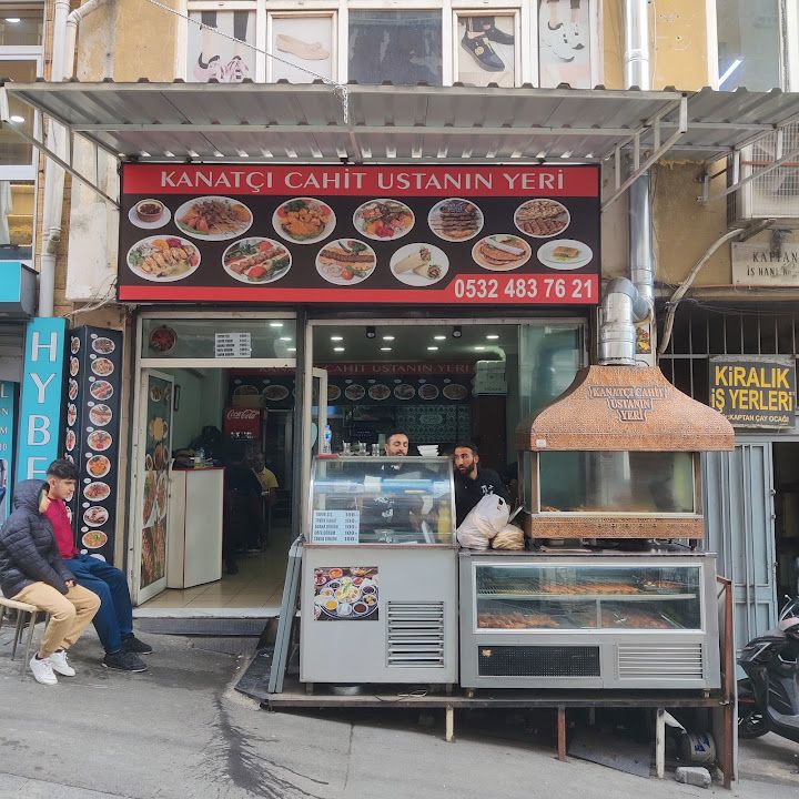 Dostlar Yemek Ve Izgara Salonu