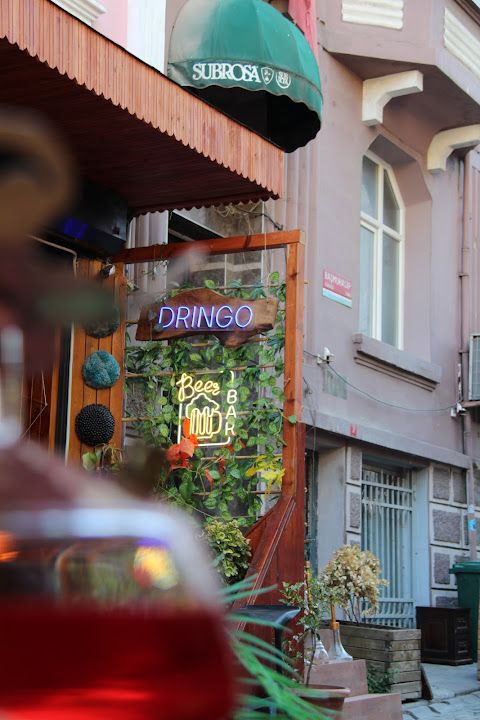 Dringo Pub Old City