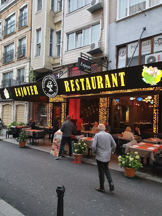 Enjoyer Bar & Restaurant