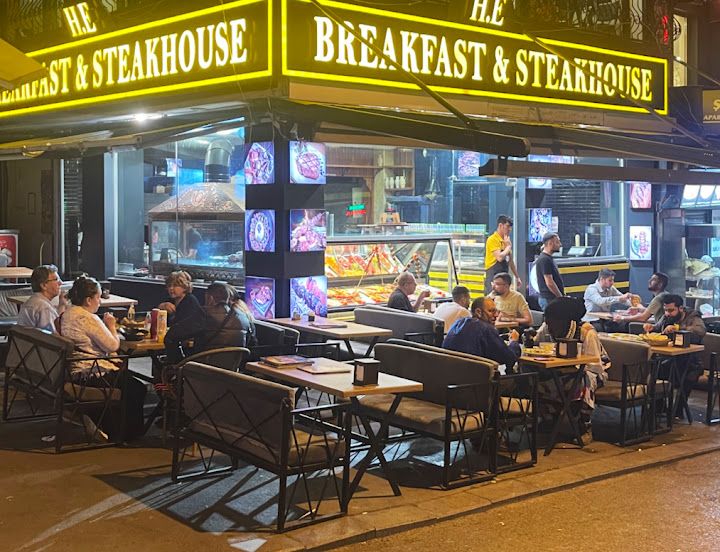 H.E BREAKFAST&STEAKHOUSE