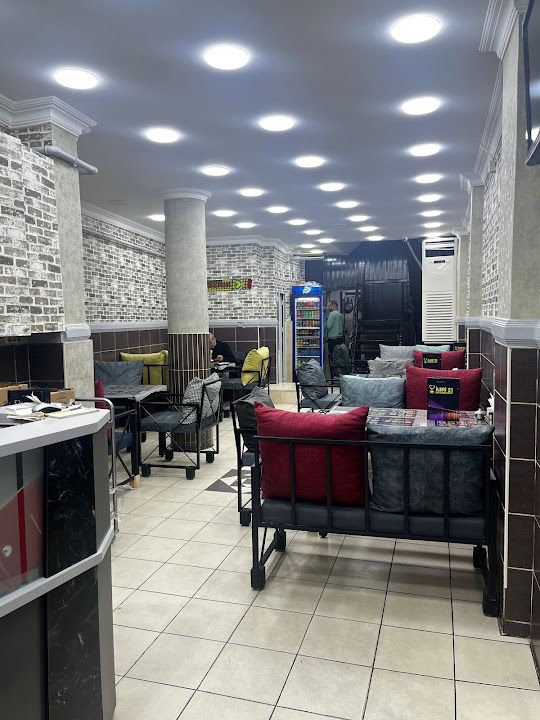 İleri 21 Cafe