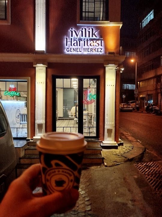 İyilik Kitap & Kahve