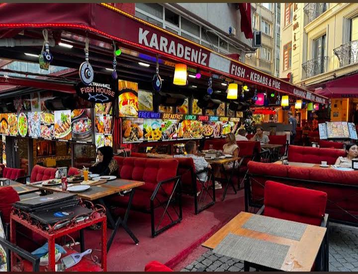 Karadeniz Fish House Pide Kebap