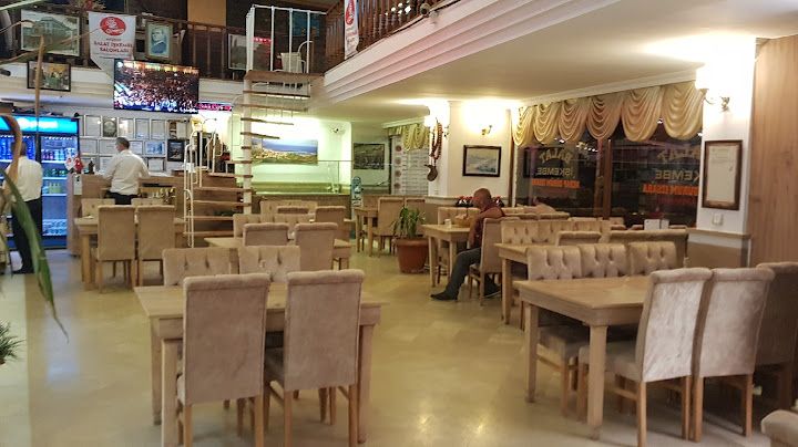 Meşhur Balat İşkembe Restaurant ve Cafe