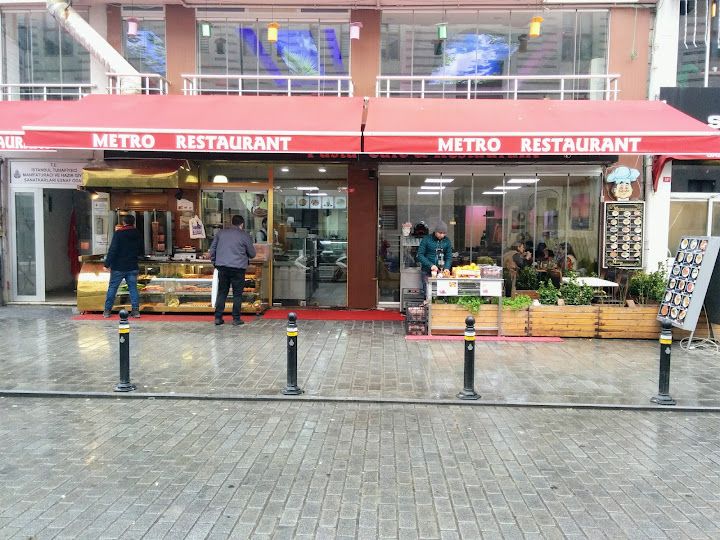Metro Pastane Cafe