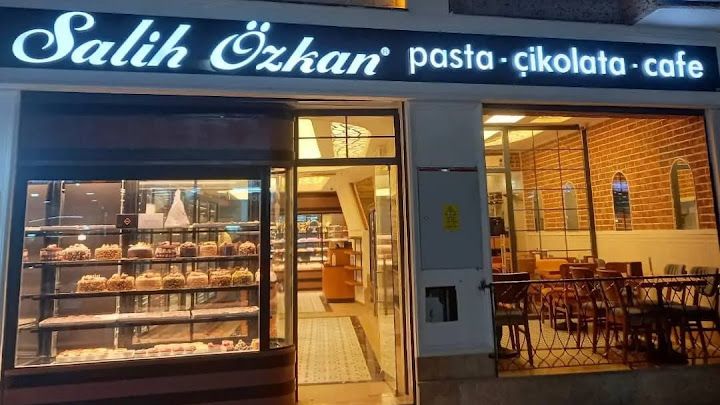 Salih Özkan Pasta Çikolata Kafe