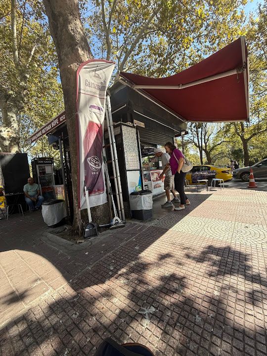 Saraçhane Meydan Büfe