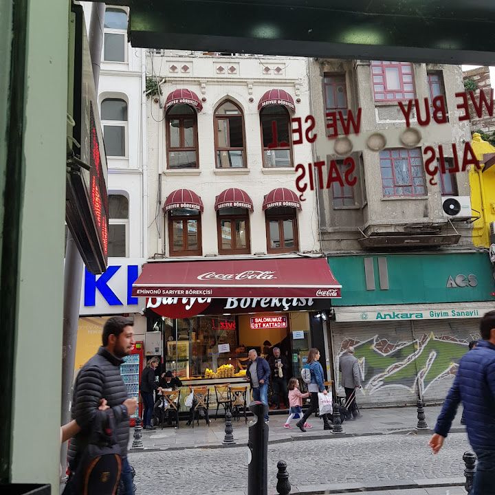 Sarıyer Börekçisi Eminönü