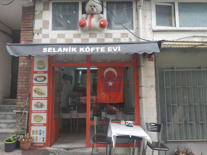 Selanik Köfte Evi