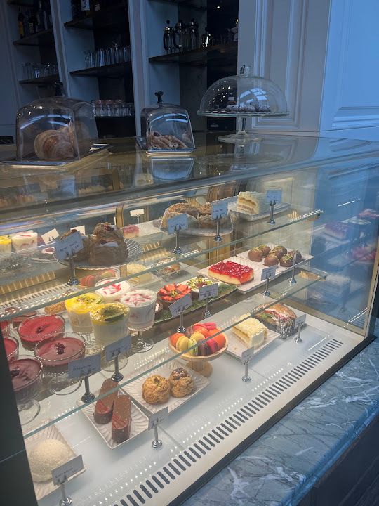 Stephan’s Coffee • Desserts • Cocktails Sirkeci