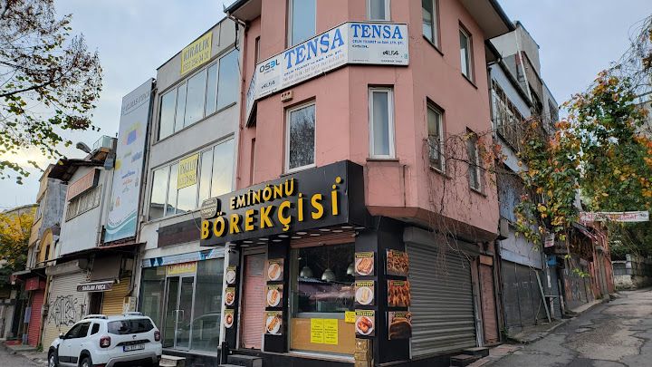 Tarih Eminönü Börekçisi