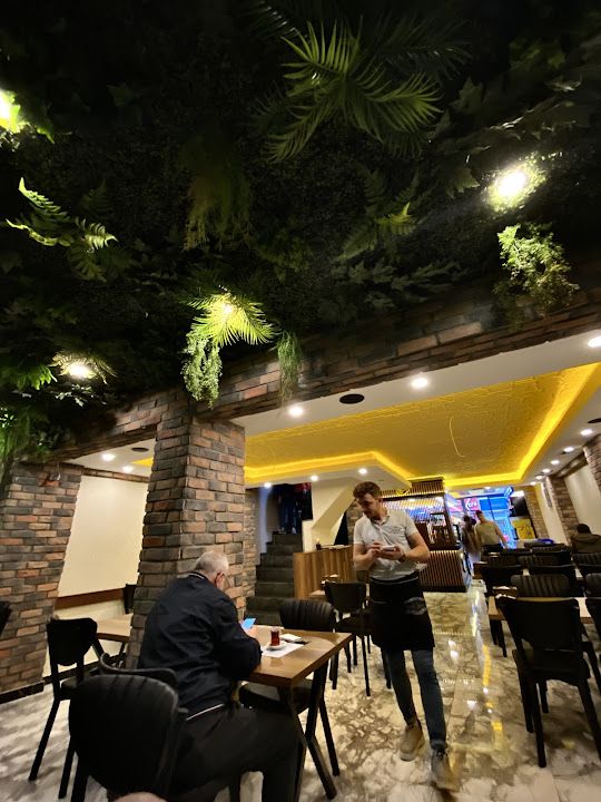 Tarihi Eyüp Sultan Pide Börek Kahvaltı Salonu