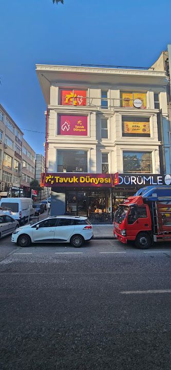 Tavuk Dünyası Fatih Fevzipaşa Caddesi