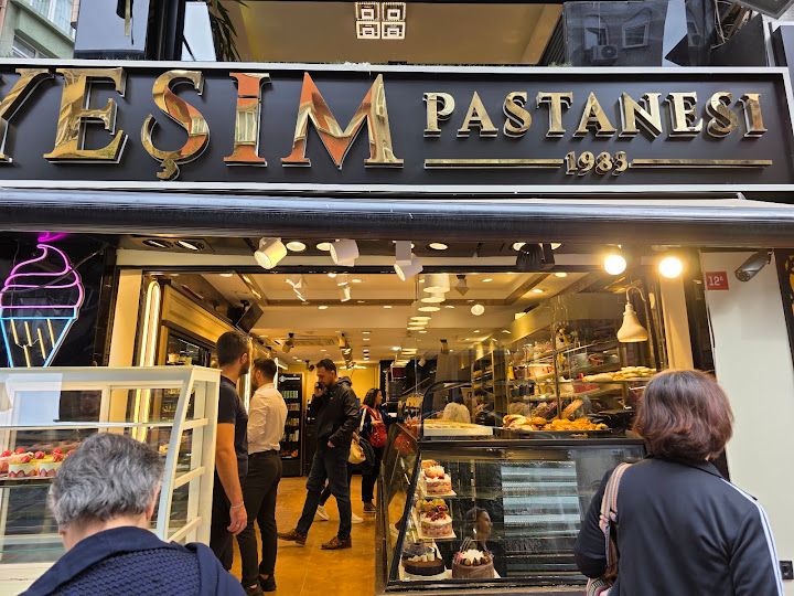 Yeşim Pastanesi Kumkapı