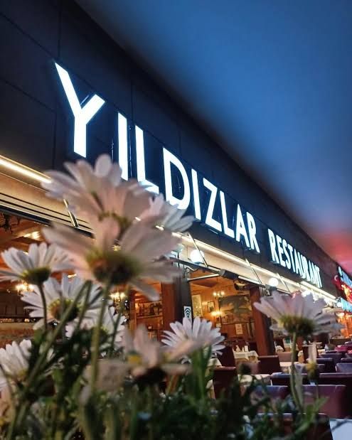 Yıldızlar Restaurant | Bosphorus View Seafood