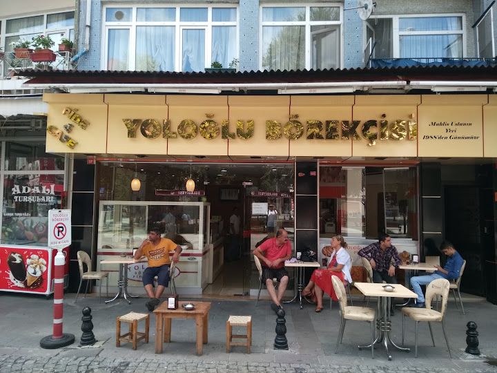 Yoloğlu Cafe Börek Salonu