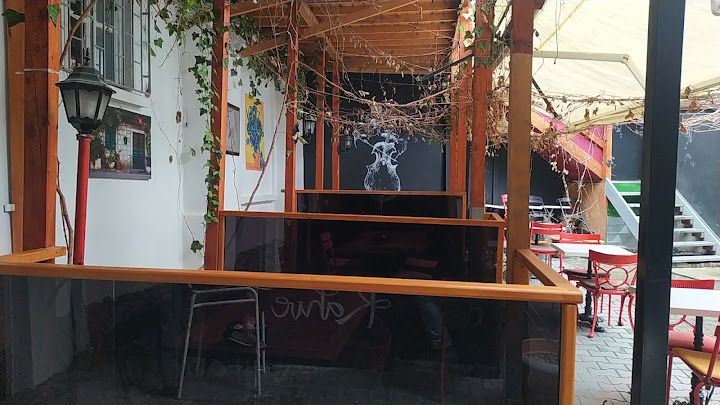 Mono Cafe