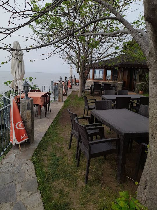 Uzun Saçlının Yeri