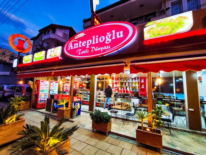 Anteplioğlu Tatlı Dünyası - Fethiye Baklava