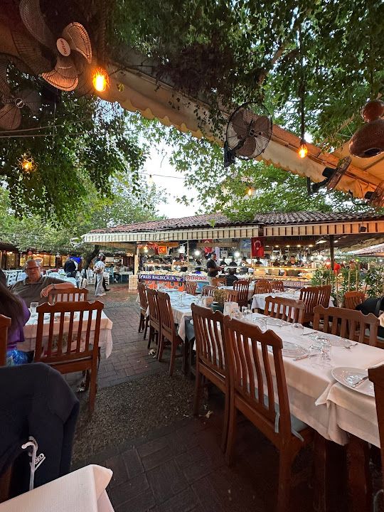 Cem Can Restaurant