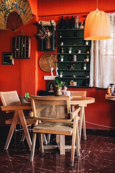 Chez La Vie Coffee & Eatery