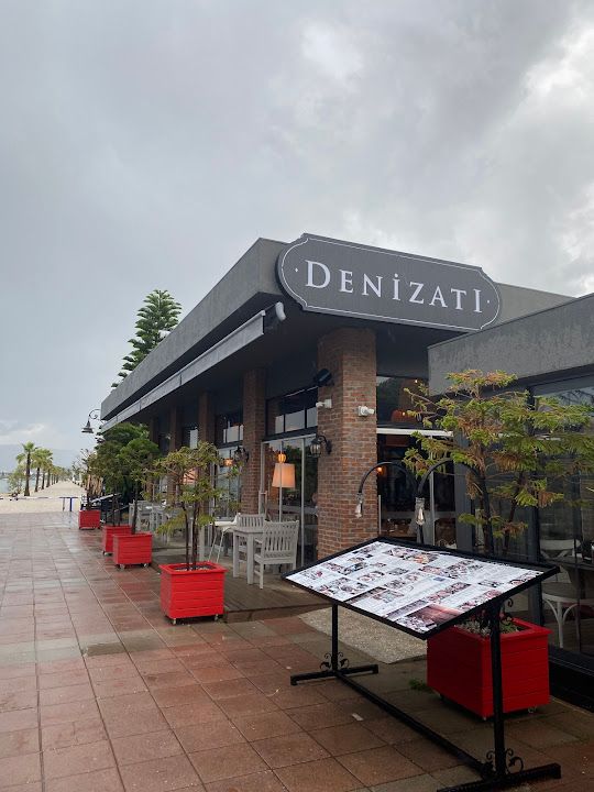 Denizatı Restaurant & Bar