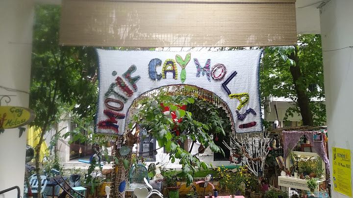 Motif Çay Molası