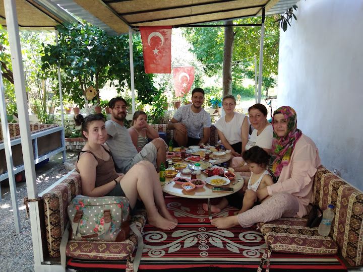 Ormancının Yeri Gozleme, Köy Kahvaltısı, Oda Konaklama