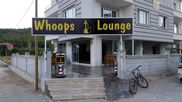 Whoops Lounge
