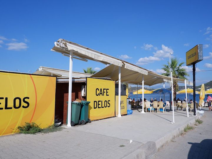 Cafe Delos