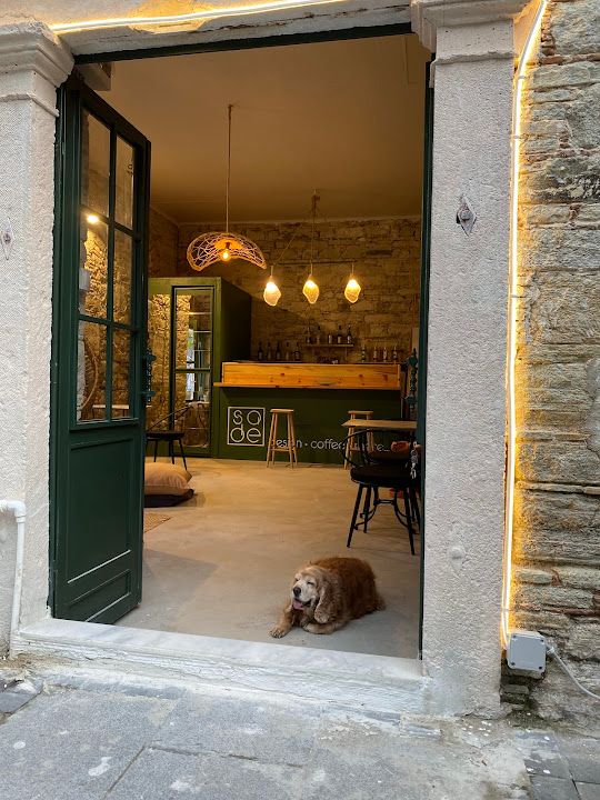 Sade Cafe