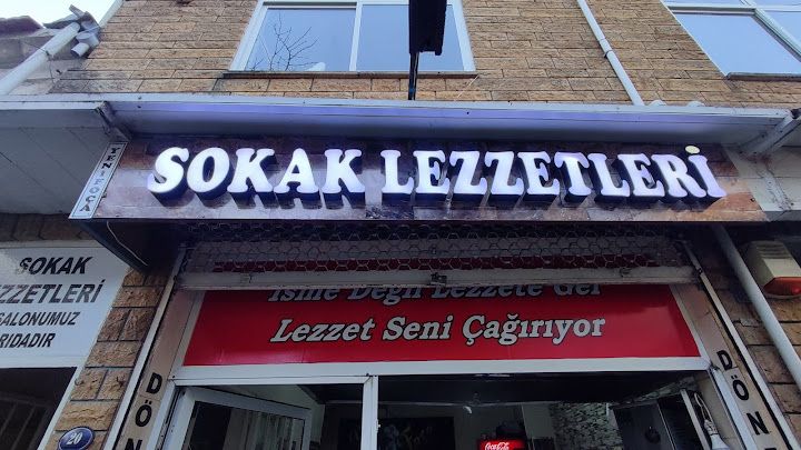 Yenifoça sokak lezzetleri