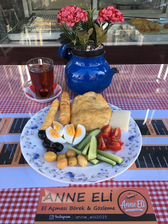 Anne Eli Gözleme & Börek