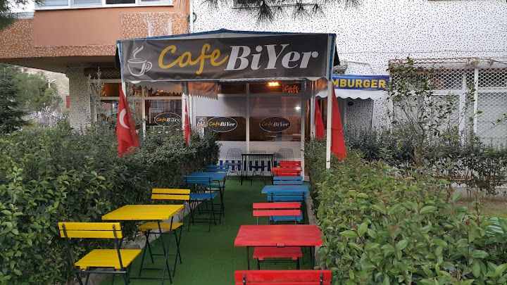 Cafe Biyer