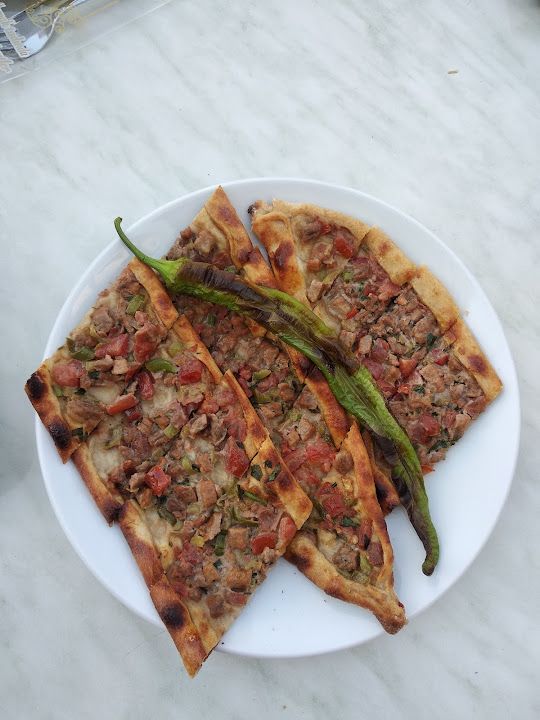 Emek Pide