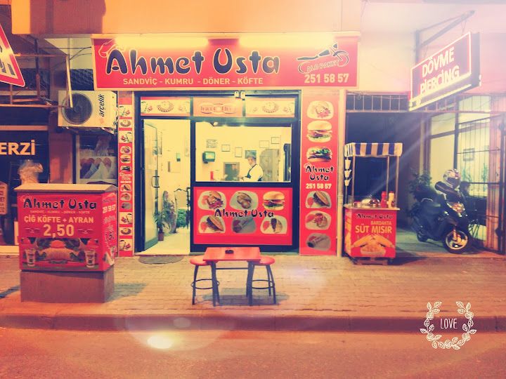 Meşhur Ahmet Usta Midye Çiğköfte