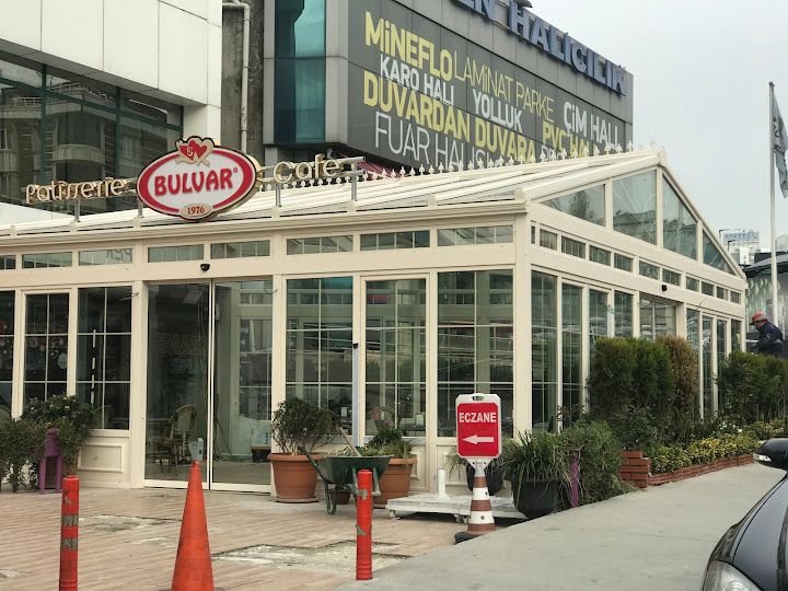 Bulvar Pastanesi Küçükköy