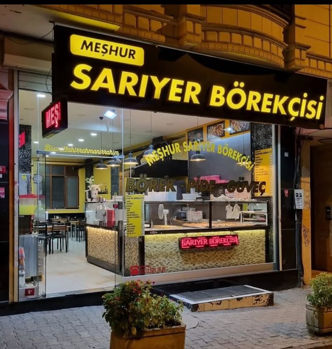 Meşhur sarıyer börekcisi 500 evler..