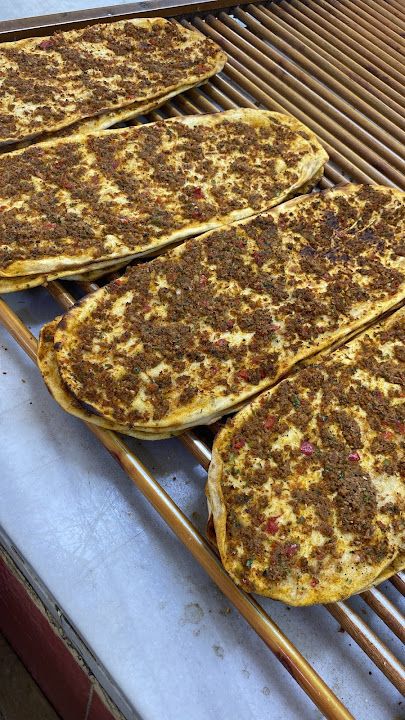 Şafak Pide ve Lahmacun Salonu.