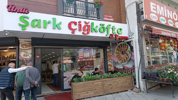 ÜNLÜ ŞARK ÇİĞKÖFTE