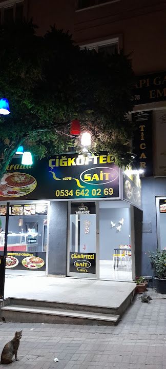 Ciğköfteci Sait Yakamoz Cafe/ Sokak Lezzetleri