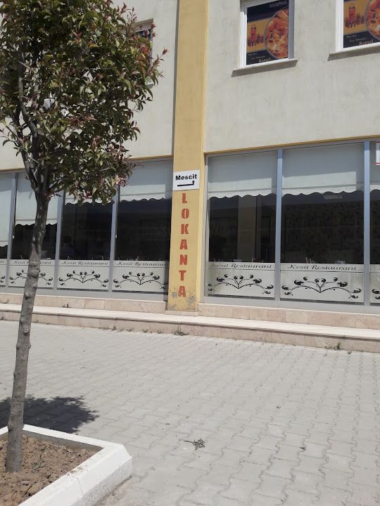 Kesit Restoran