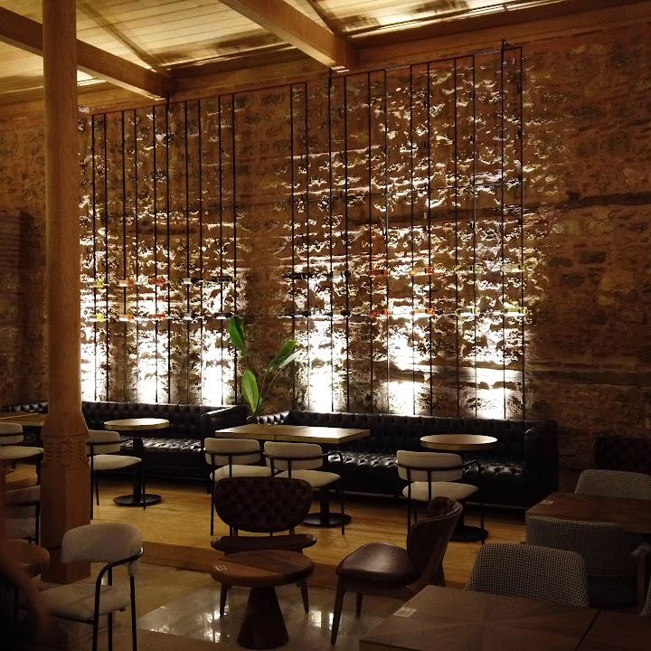 Sillage 1437 Lounge