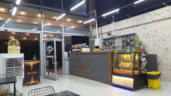 فطائر و مناقيش