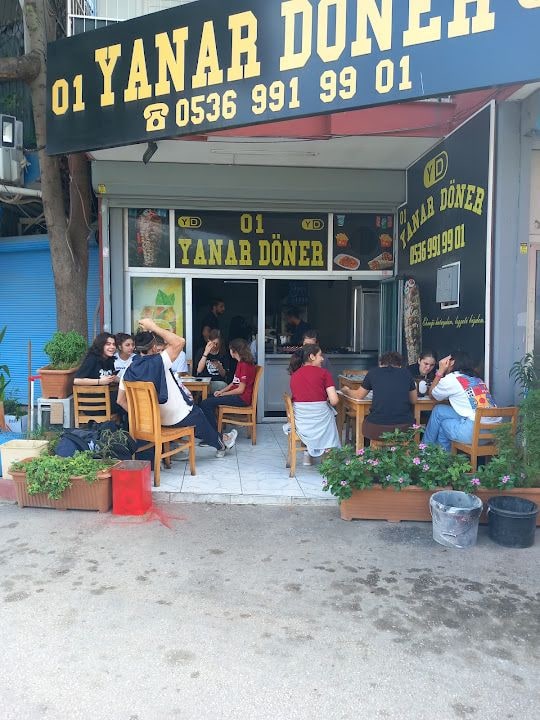 01 YANAR DÖNER KEBAB